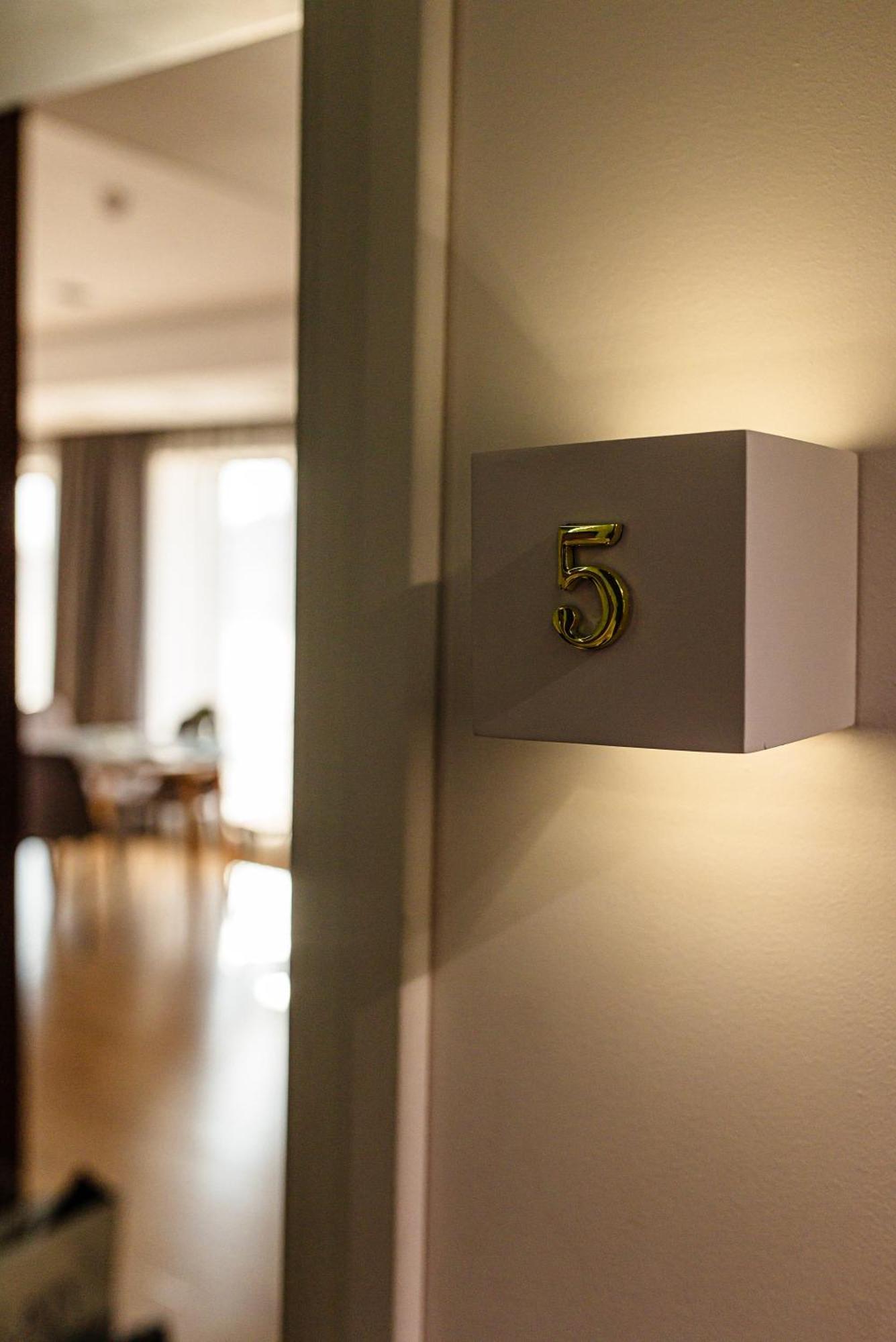 Amsterdam Lviv Apartments Экстерьер фото