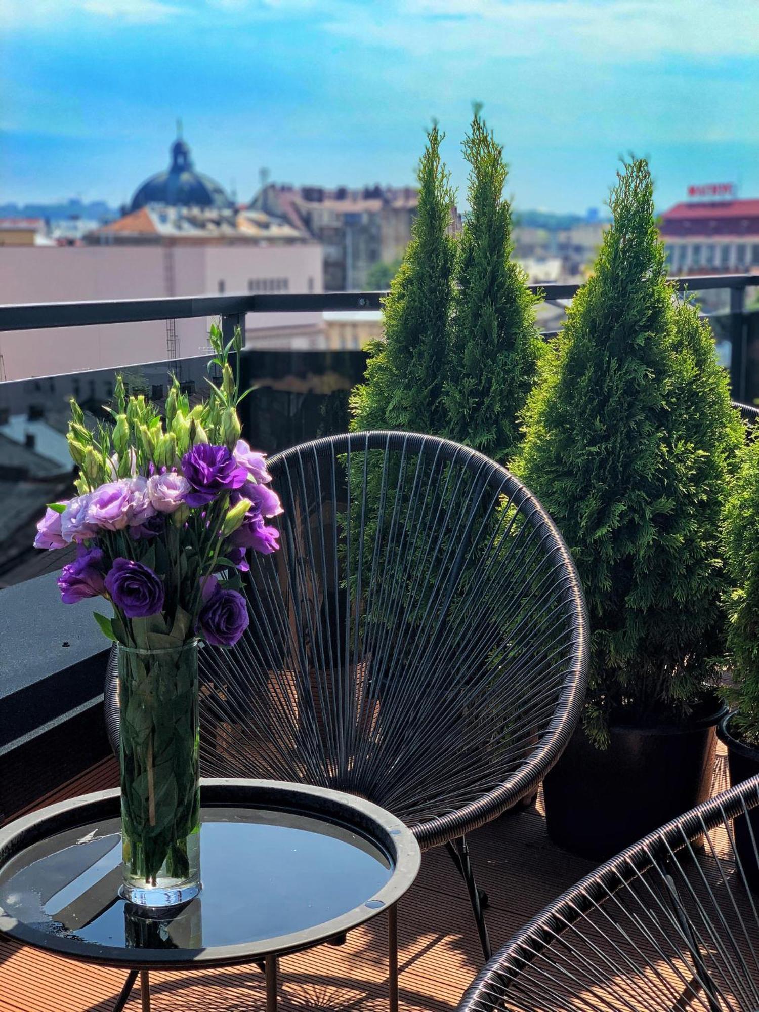 Amsterdam Lviv Apartments Экстерьер фото