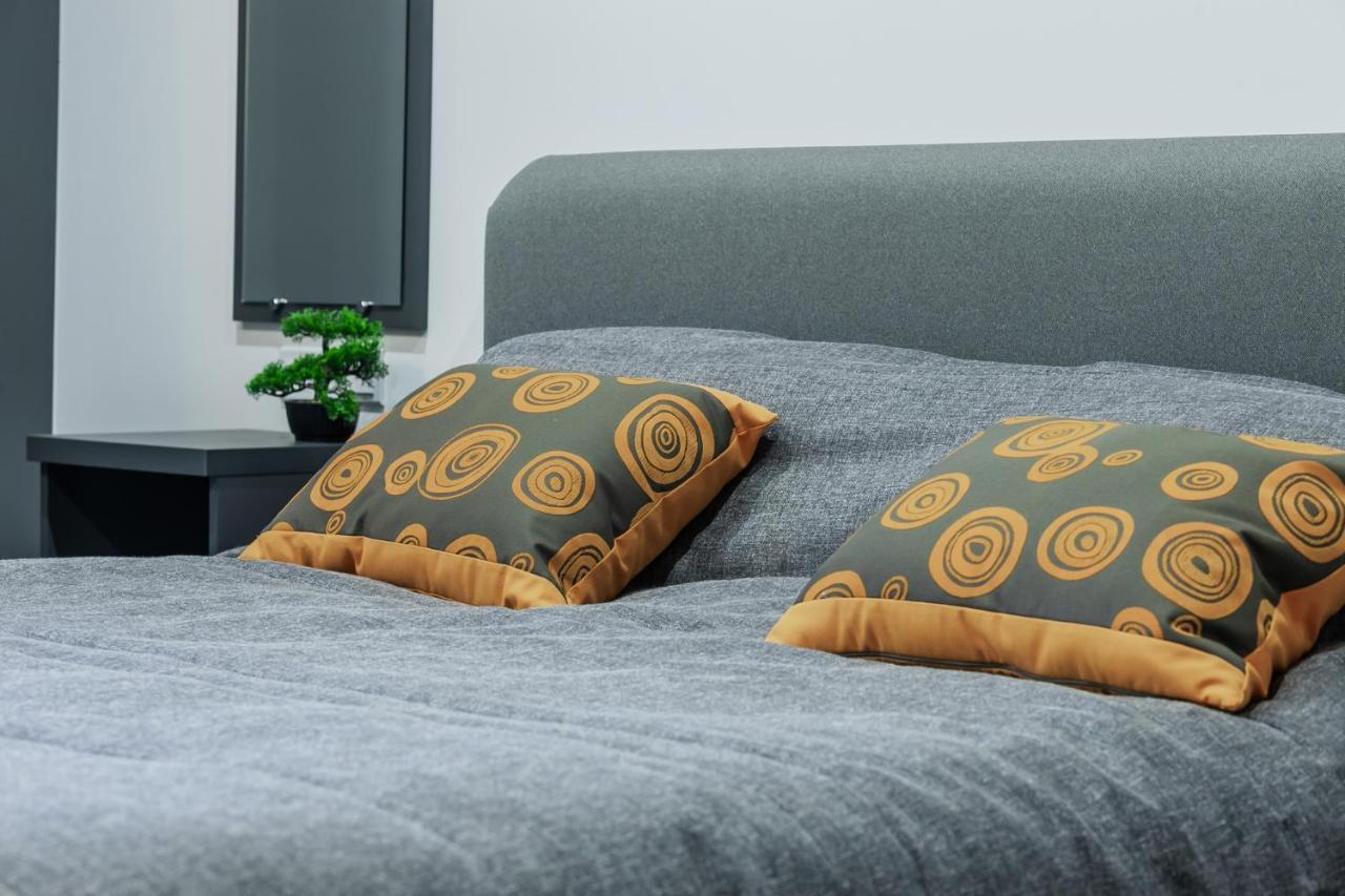 Amsterdam Lviv Apartments Экстерьер фото